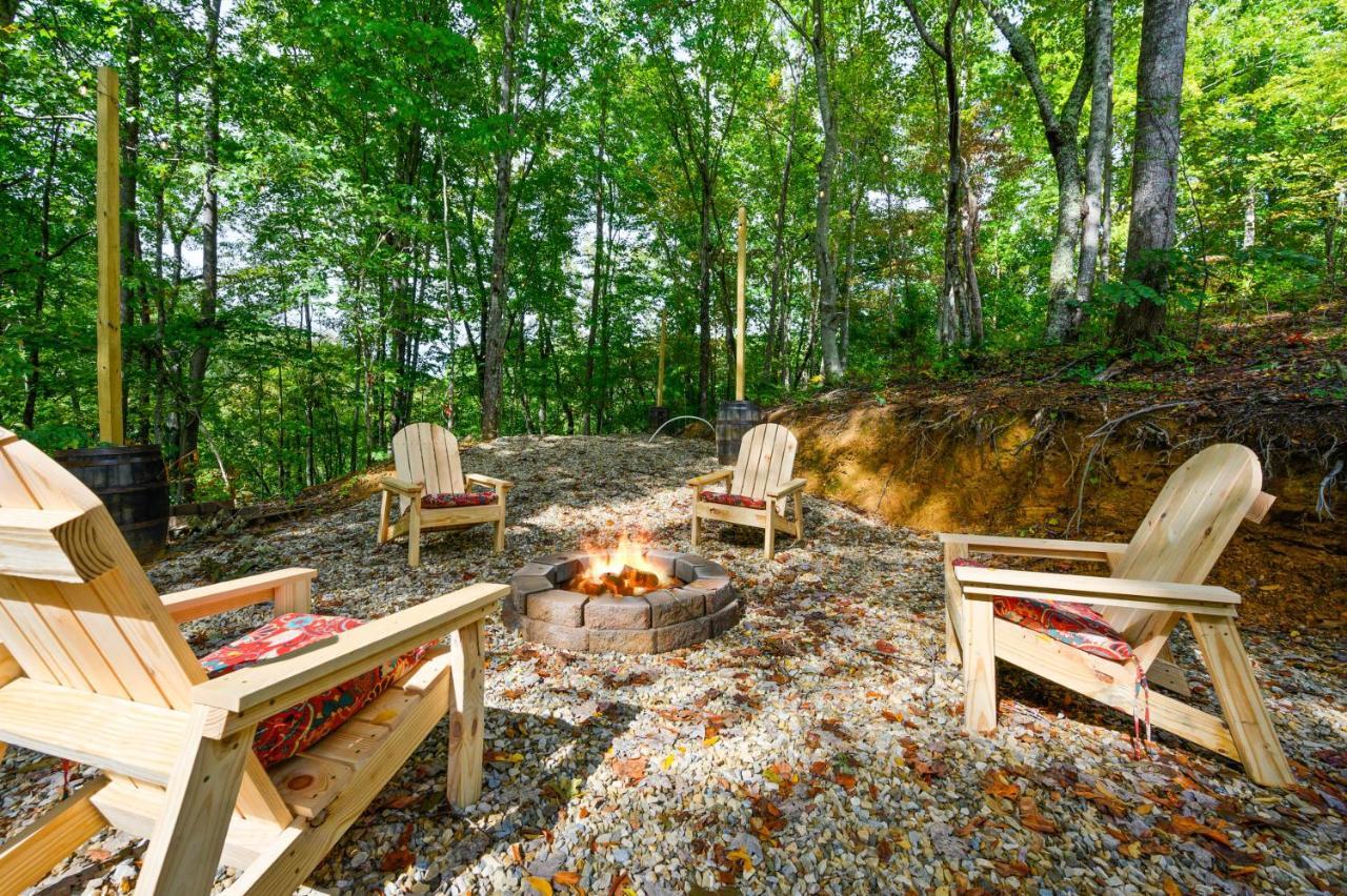 Lodge Cozy Of